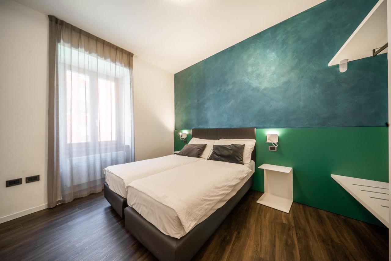 Appartamenti Vasco Renna Surf Center Torbole Sul Garda Exteriör bild